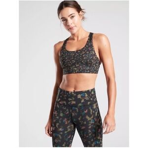 ATHLETA Contender Ancient Forest Leopard Printed Sports Bra Size S